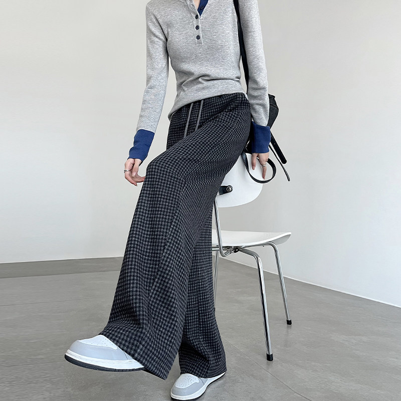 藏青色格子裤女秋季2025新款高级感宽松慵懒风直筒阔腿窄版弯刀裤,女装/女士精品,休闲裤,淘宝优惠券,粉丝福利购,淘宝优惠卷