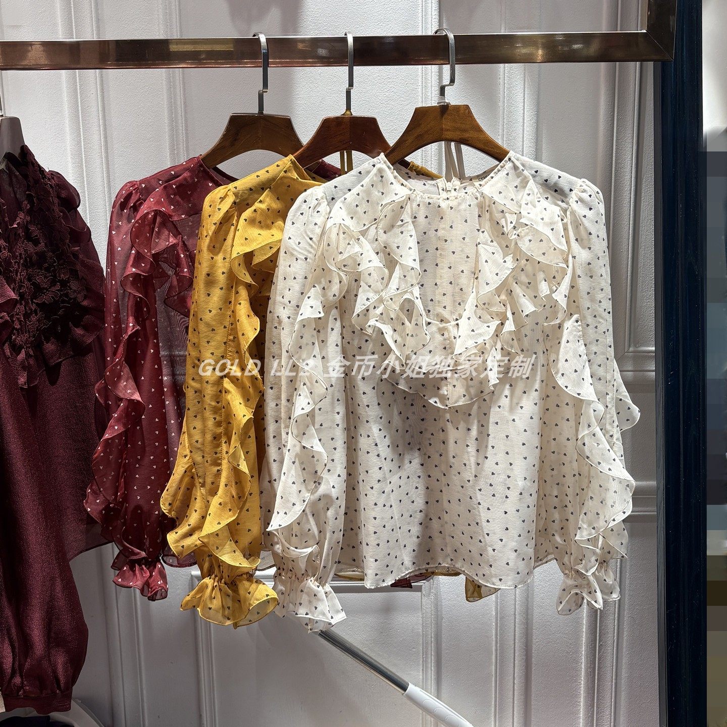 南油2026春季新品女装荷叶边圆领泡泡长袖衬衫高级法式小爱心上衣,女装/女士精品,衬衫,淘宝优惠券,粉丝福利购,淘宝优惠卷