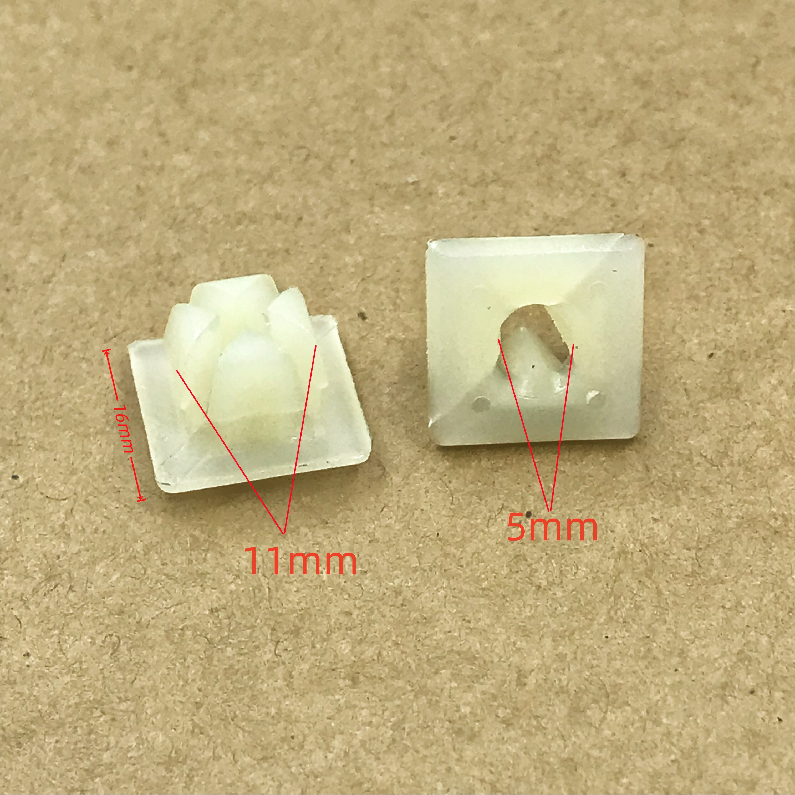荣威350/360/550/750/W5/名爵3/5/6牌照底座卡扣车牌固定螺母卡子