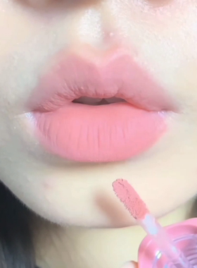 冷色调清冷感妆容！Mooneyes唇泥01烟粉色冷白皮口红蜜桃粉唇釉夏