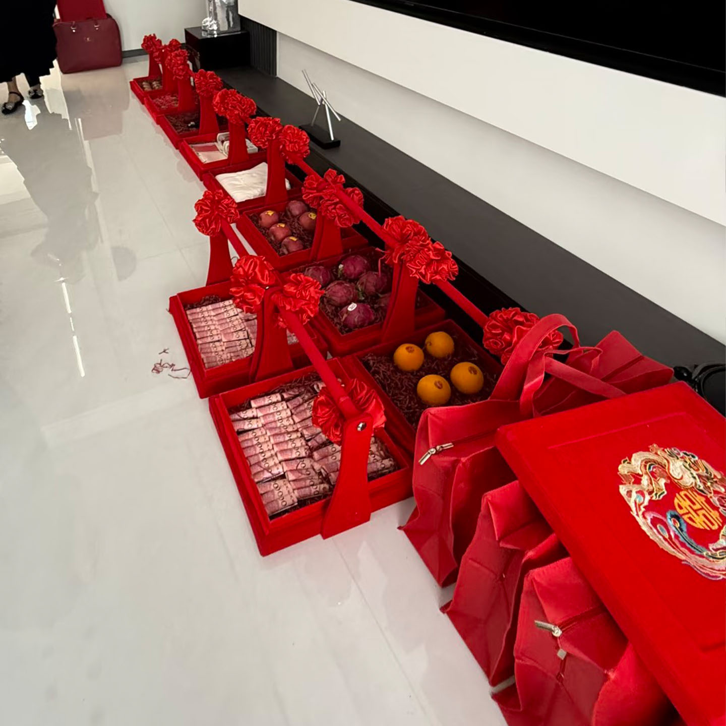 陪嫁嫁妆拉花结婚大红花球