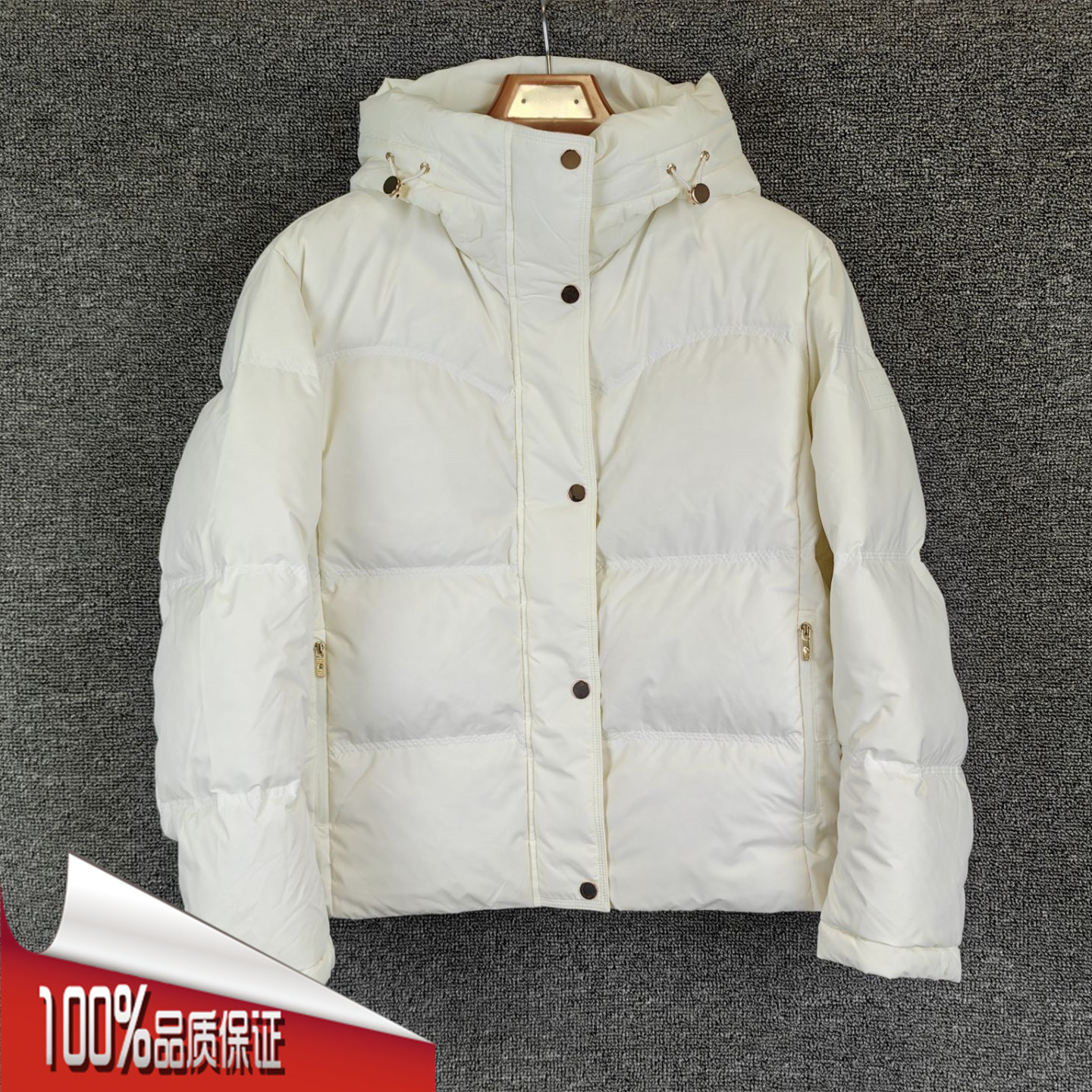 安踏羽绒服女2025冬新款保暖舒适潮流百搭宽松连帽外套162547935