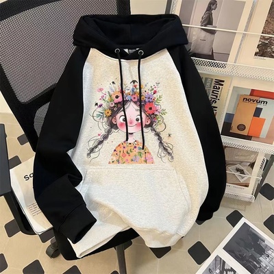 女童可爱卡通插肩袖连帽卫