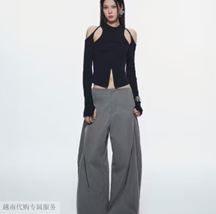 越在线越南小众bunnyhill简约时尚镂空露肩背修身显瘦长袖上衣