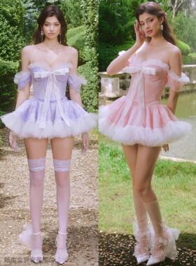 越在线越南小众ninisesi优雅甜美蝴蝶结落肩蕾丝捆边蓬蓬连衣裙