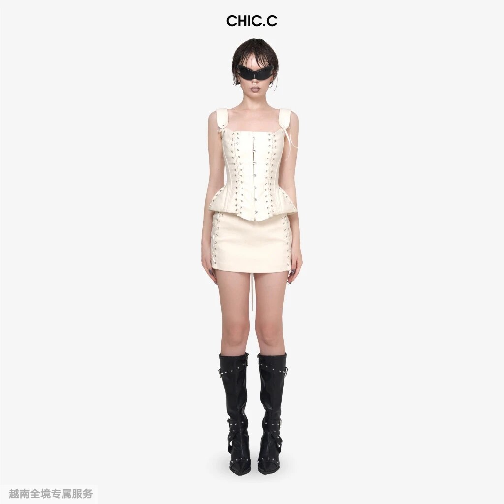 越在线越南小众chic.c性感辣妹绑带鱼骨束腰无袖上衣包臀短裙套装