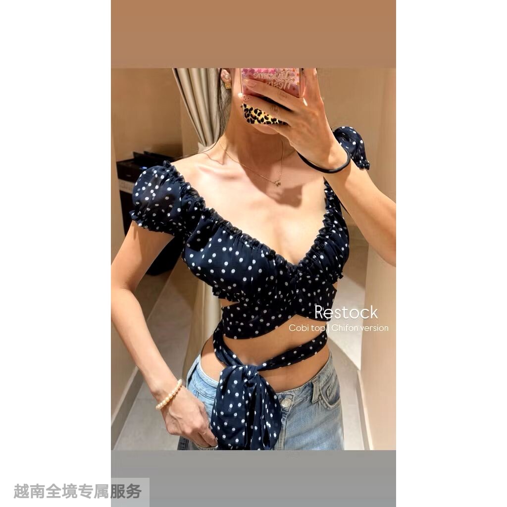 越在线越南小众vintagegout新款性感深V绑带露背波点短袖上衣