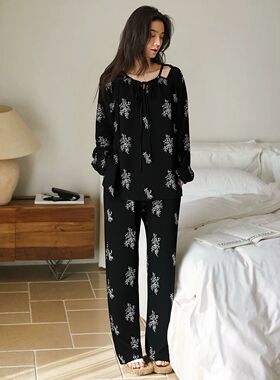 黑色雪花长袖带胸垫睡衣女春秋季新款时尚设计感可外穿家居服套装