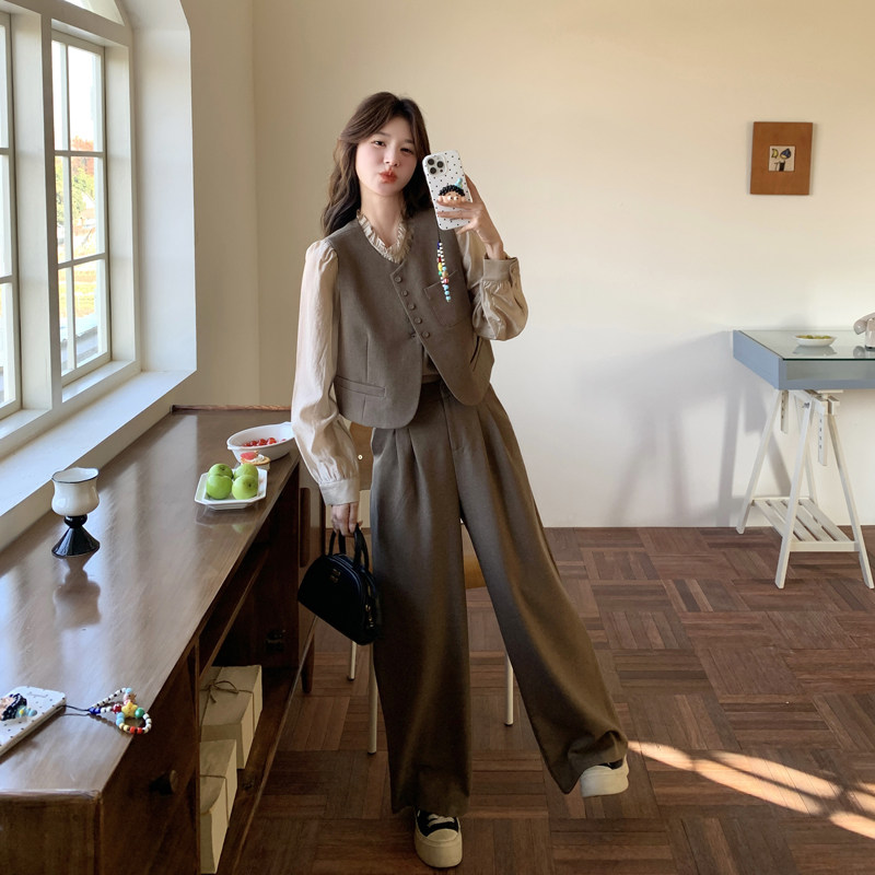 咖色法式气质马甲阔腿裤套装女春秋ootd减龄超火巨好看爆款三件套,女装套装/套裙,2C111