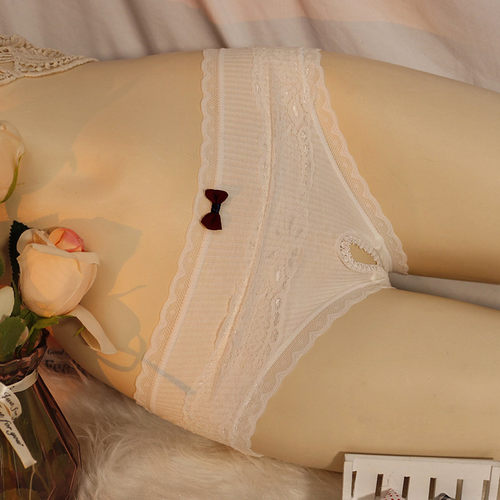 日系可爱低腰棉伪娘大佬变装内裤