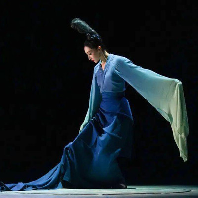 2022央视虎年春晚《只此青绿》演出服歌舞剧《千里江山图》舞蹈服