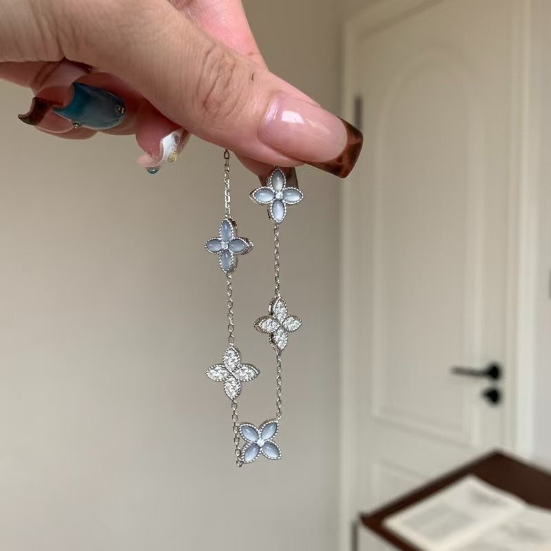 法式复古清冷灰蓝色四叶草贝母项链手链耳钉轻奢时尚气质百搭套装,饰品/流行首饰/时尚饰品新,组合套装,淘宝优惠券,粉丝福利购,淘宝优惠卷