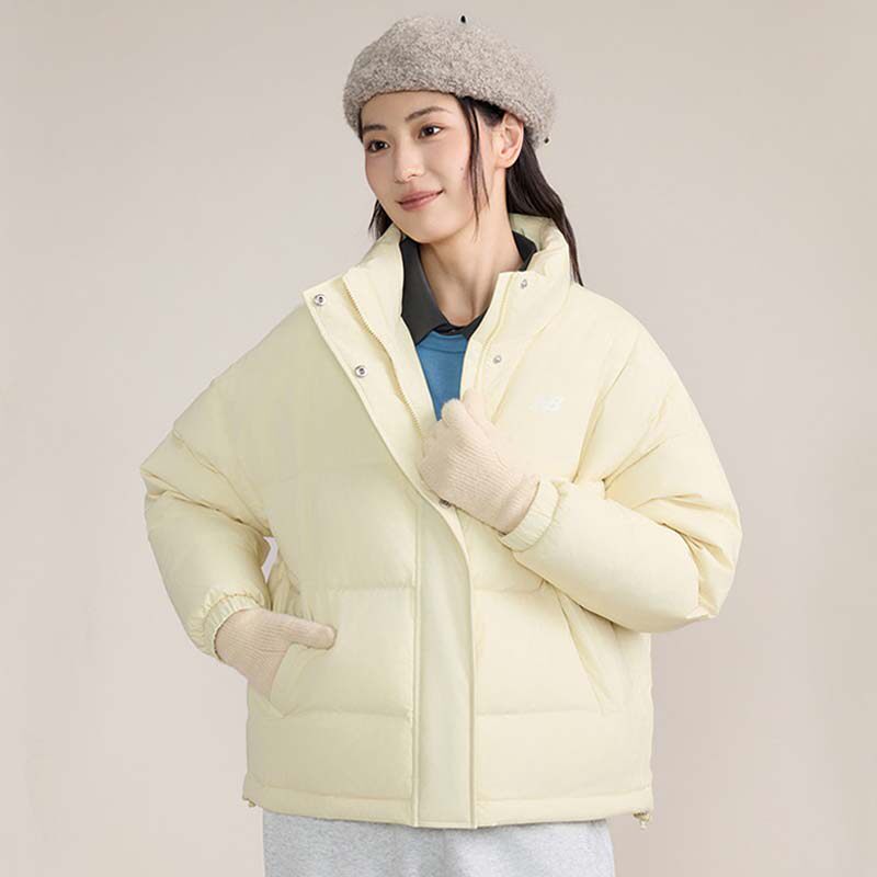 NewBalance百搭保暖休闲羽绒服