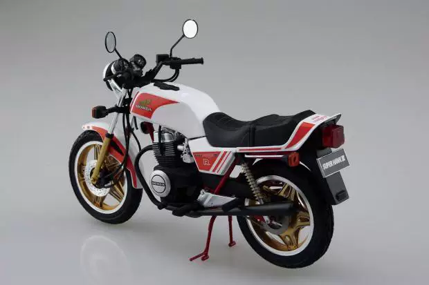 Qingdao Society сборка 1/12 Honda NC04 Super Hawk3R 06445 пятно