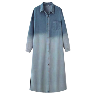 孕妇连衣裙2026新款春秋时尚宽松显瘦蓝色渐变色牛仔衬衫长款裙子