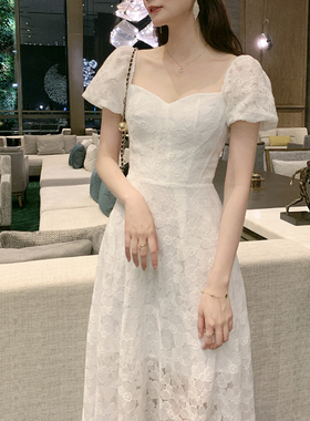 法式初恋系白色连衣裙夏季2025新款茶歇在逃公主裙超仙方领仙女裙