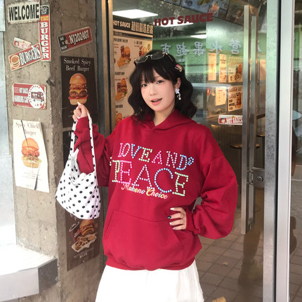 文文不乖原创美式复古彩色字母钉珠连帽卫衣女秋冬宽松慵懒风外套