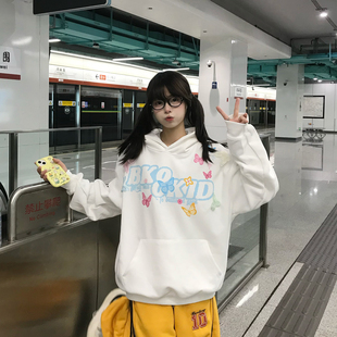 文文不乖原創(chuàng)復(fù)古手繪字母蝴蝶印花連帽衛(wèi)衣男女秋季 寬松情侶上衣
