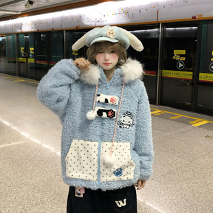 文文不乖原创恶魔小猫贴布刺绣连帽卫衣女秋冬加绒加厚羊羔毛外套
