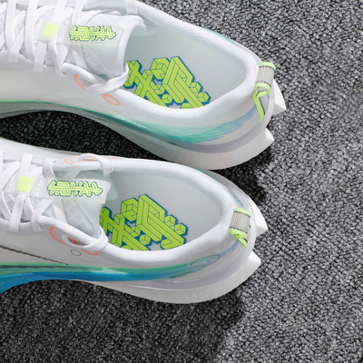 李宁赤兔8PRO跑鞋男款2025夏季新款减震透气运动鞋跑步鞋ARPV003