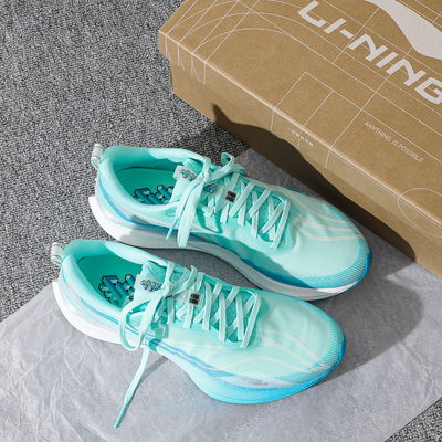李宁赤兔8PRO轻便高回弹竞速训练跑步鞋男款2025冬季新款加厚跑鞋
