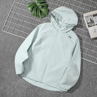 李宁外套女款2026春季新款女士跑步运动宽松保暖软壳防风连帽风衣