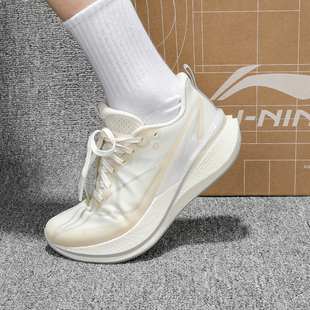 潮流舒适竞速运动跑步鞋 女子赤兔8PRO透气时尚 新款 李宁2025秋季