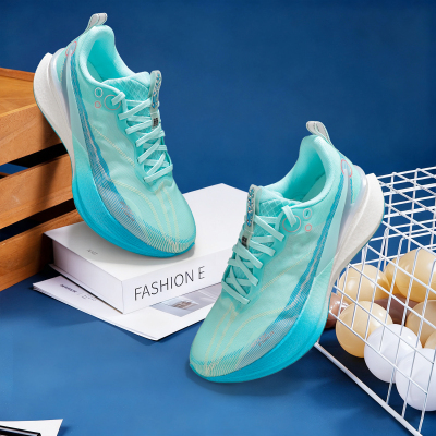 李宁赤兔8PRO反光轻量高回弹竞速跑鞋男鞋2025冬季新款加厚运动鞋