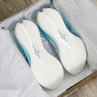 李宁赤兔8PRO轻量高回弹竞速训练跑鞋女鞋2025秋冬新款学生运动鞋