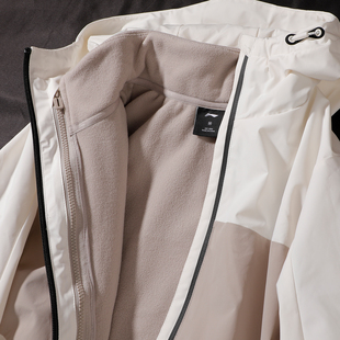 李宁外套女款2024冬季新款宽松防泼加绒三合一冲锋衣夹克AWBU010