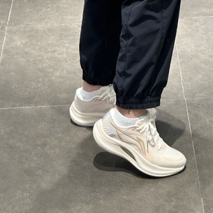 李宁跑步鞋女款2024冬季新款越影4减震防滑轻便运动鞋ARHU022