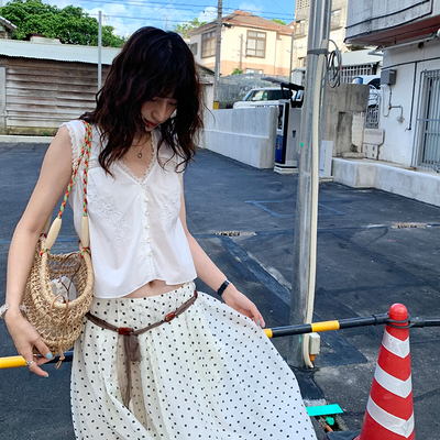 Tetu STUDIO 2025SS 蕾丝镶嵌刺绣白色棉质小衫