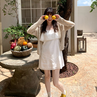 Tetu STUDIO 2025SS 度假感亚麻棉垂坠蕾丝拼接吊带裙