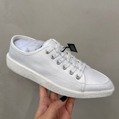 女2026早春新款 韩版 尖头平底小白鞋 诗歌兰帆布鞋 舒适百搭休闲板鞋