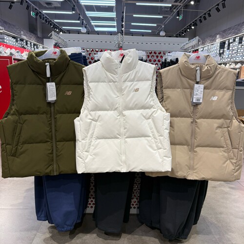 New balance NB24新款女子秋冬季休闲运动保暖羽绒马甲 AWV53383