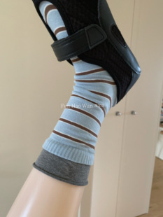 穿不厌～无骨袜头 条纹堆堆袜 日杂盐系小卷边棉袜女 拼色中筒秋