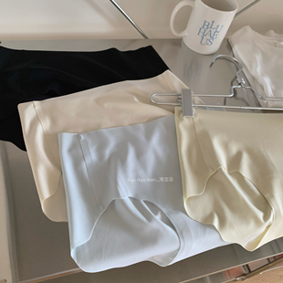 裸感奶皮”健身好搭档 薄薄软软无痕 加长裆部女内裤 丝滑牛奶丝