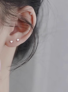 简约小巧精致养耳洞银色小爱心耳钉设计感小众高级睡觉免摘耳环