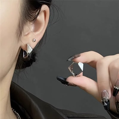 高级感不规则耳扣精致