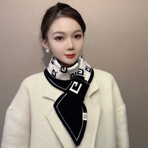 懒人小围巾女士2025新款围脖护颈秋冬季保暖洋气时尚高档网红披肩