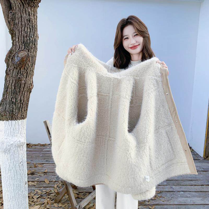 C11-699仿毛一体羊羔毛棉服外套新女绒款好看皮小个子加加厚连帽