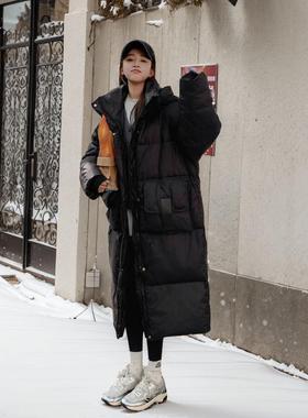 黑色戏学095-9571院风白鸭中绒羽绒服外套女冬新款系长款过膝厚加