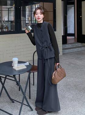 底大方得腿体穿b297-950搭三件韩系穿搭新款灰色马甲阔裤打衫套套