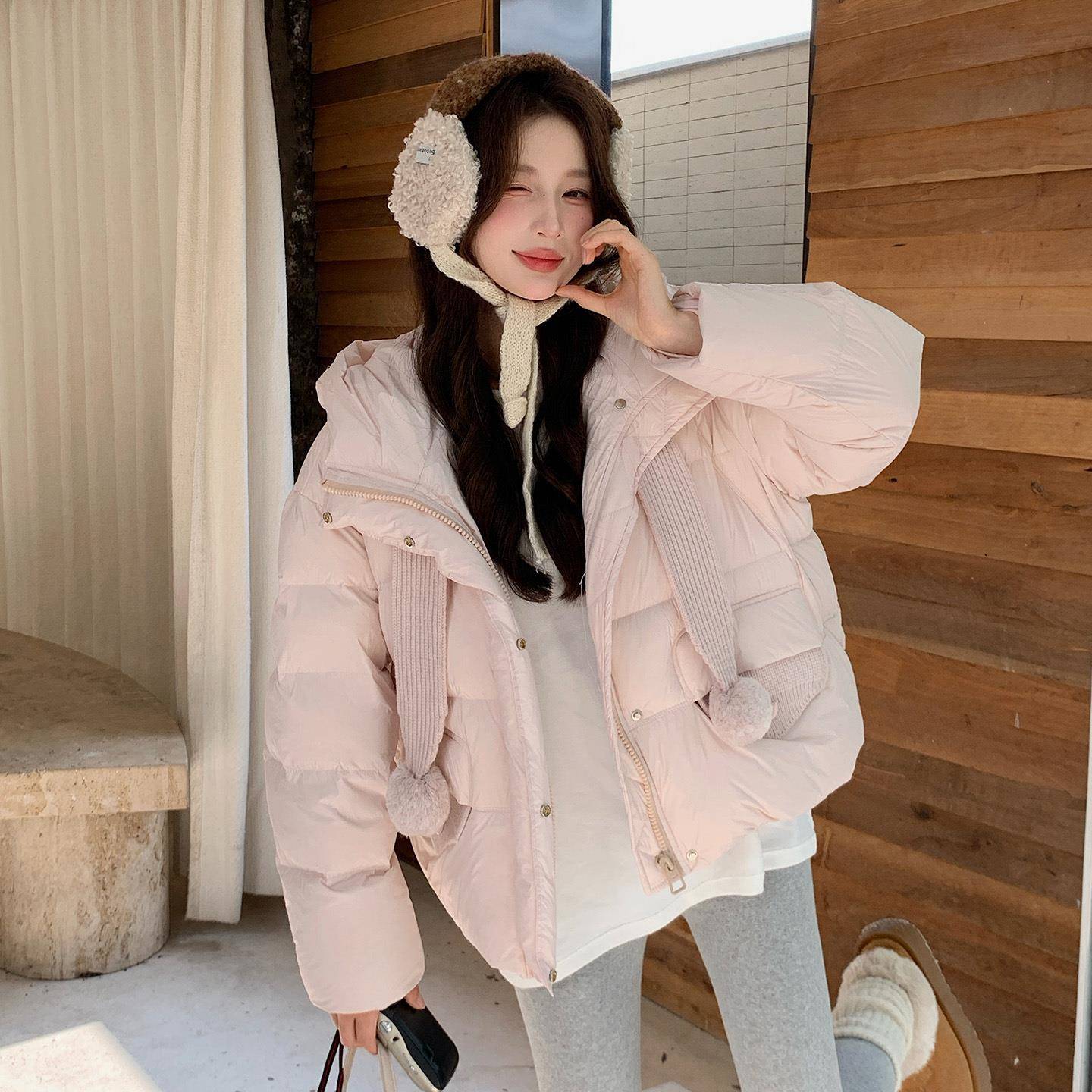 甜美黄奶色设计感拼接连羽ZSHI2880绒服女帽冬季加厚白鸭面包服绒