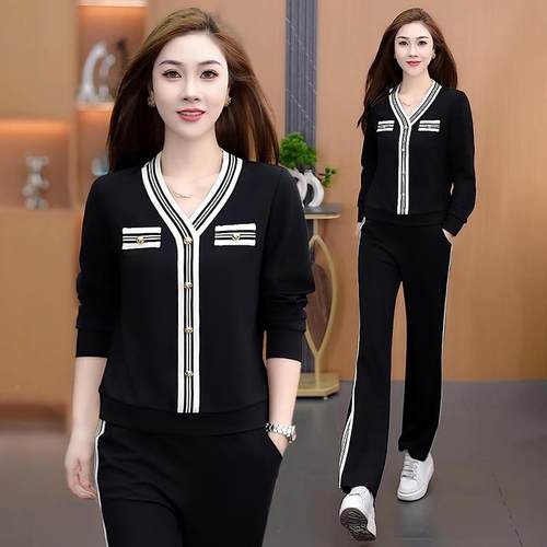 岁妈妈春装新款卫多洋气中老年运套装女春衣秋动阔8771269太太高