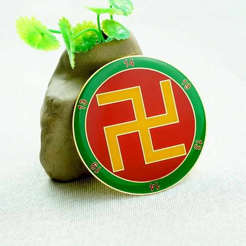131419九宫易学黄铜8CM加厚版烤漆镀金万字符房屋补角牌