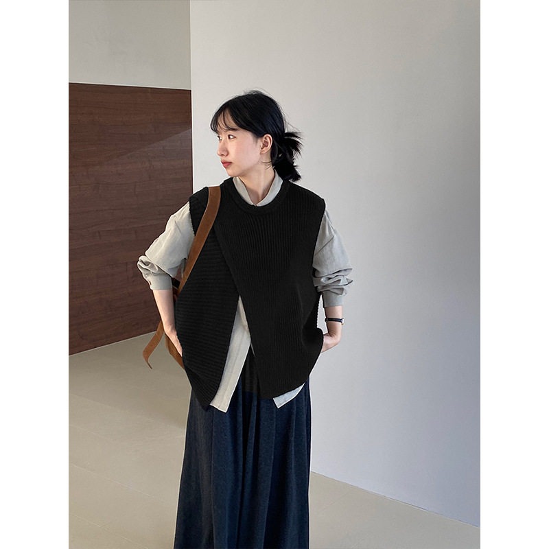 江左 好穿到飞起 不规则设计宽松针织马甲女秋冬别致叠穿背心8979