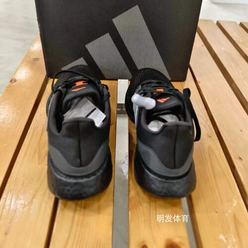 Adidas Pure Boost 22 减震防滑耐磨回弹 男子低帮跑步鞋 HQ1455