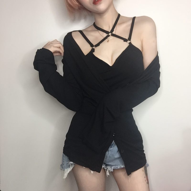 chic·çº«ÏµÅ®×°VÁ쵯Á¦ÐÞÉí°Ù´î±¡¿îСÍâÌ×+½»²æµõ´ø ·Ö¿ªÅÄ