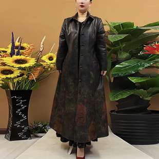 鹿皮绒妈妈装风衣春秋新款复古做旧印花长款外套40-50岁减龄上衣
